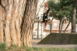 Powerslide Next Core Sort 80 Freeskates -Professionel butik med rulleskøjteudstyr powerslide next core black 80 freeskates x